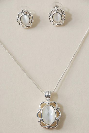 Necklace Sets Silver Snake Chain W Cateye Oval Pendant White/SEts **White** Pendant Size-0.75"x1.25" Wide,24" Chain,Display Card & Opp Bag & UPC Code