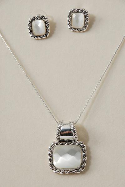 Necklace Sets Snake Chain Cat-eye Pendant / Sets Pendant Size - 1.5" x 1" Wide , 20" Chain , Hang Card & Opp Bag & UPC Code , Choose Colors                                                