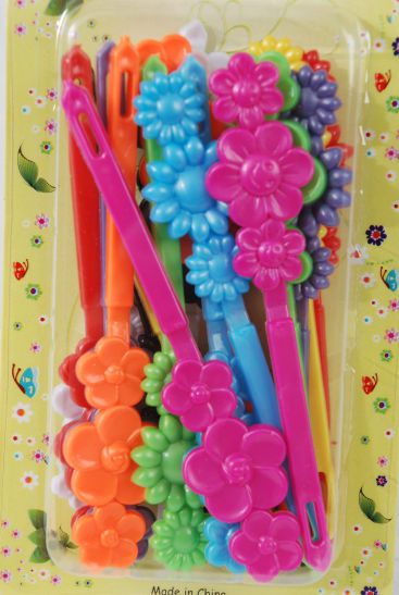 Barrettes Daisy Flowers Silky Multi / 12 card = Dozen Silky Multi , Each Card have UPC Code , 12 Card = Dozen 