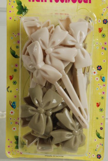 Barrettes Large Bow-ties Khaki Mix / 12 Card = Dozen Khaki Asst , each card has UPC Code ,12 Card = Dozen